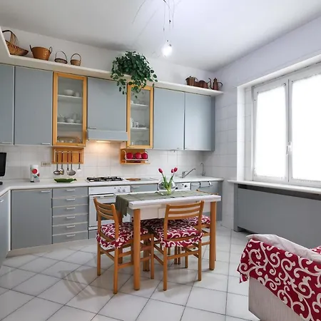 Primopiano - Savona 110 Apartment