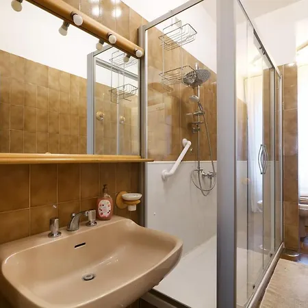 Apartment Primopiano - Savona 110