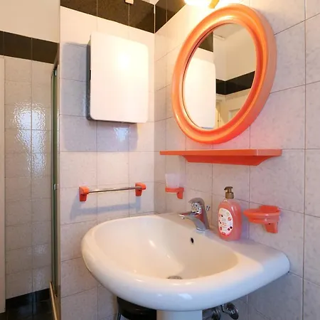 Primopiano - Savona 110 Apartment *