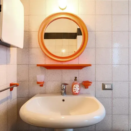 Primopiano - Savona 110 Apartment